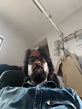 Snapshot of malhotra21 chatting on October 2025 09:55:01 AM malhotra21 online show from October 2025 09:55:01 AM