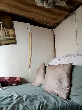 Snapshot of SeductiveDick1997 chatting on September 2025 08:42:02 AM SeductiveDick1997 online show from September 2025 08:42:02 AM