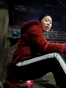 Snapshot of siki-00 chatting on November 2025 03:34:01 AM siki-00 online show from November 2025 03:34:01 AM