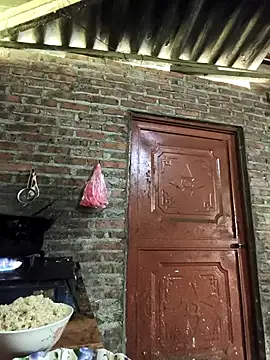 Snapshot of siki-00 chatting on November 2025 05:07:01 AM siki-00 online show from November 2025 05:07:01 AM