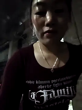 Snapshot of siki-00 chatting on December 2025 11:45:01 PM siki-00 online show from December 2025 11:45:01 PM