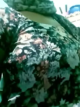 Snapshot of your_favourite_bhabhi chatting on November 2025 01:42:02 PM your favourite bhabhi online show from November 2025 01:42:02 PM