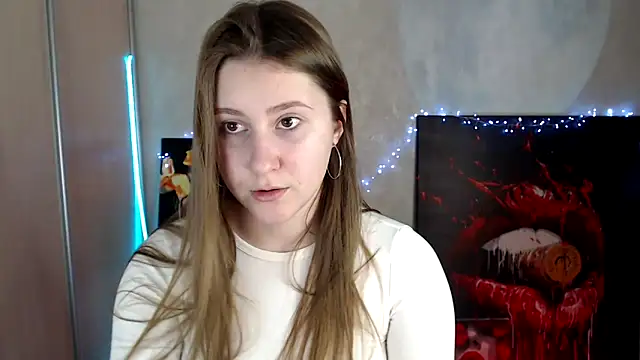 Snapshot of Milka_kamila chatting on May 2026 12:21:01 PM Milka kamila online show from May 2026 12:21:01 PM