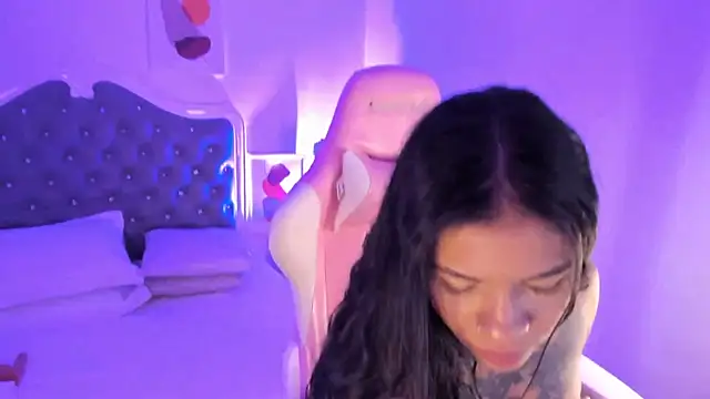  Sharloth  online show from September 2025 12:49:02 PM