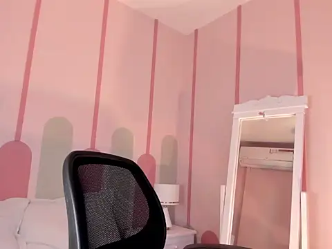  Sharloth  online show from October 2025 01:23:01 PM