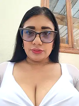 Monse--145 online show from October 2025 02:01:01 PM