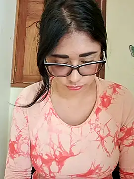 Monse--145 online show from November 2025 05:44:02 PM