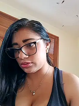 Monse--145 online show from November 2025 03:38:02 PM