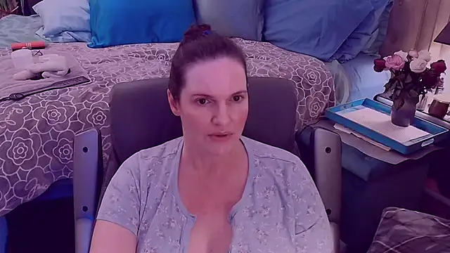 ninajaymes online show from February 2025 06:01:01 AM