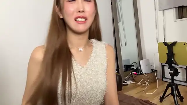 Snapshot of Nakadashi-kun chatting on October 2025 12:47:01 PM Nakadashi-kun online show from October 2025 12:47:01 PM