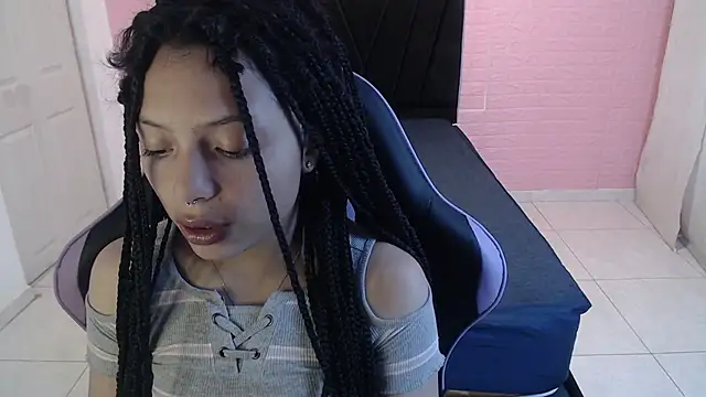 EIVIY1609 online show from November 2025 02:53:02 PM