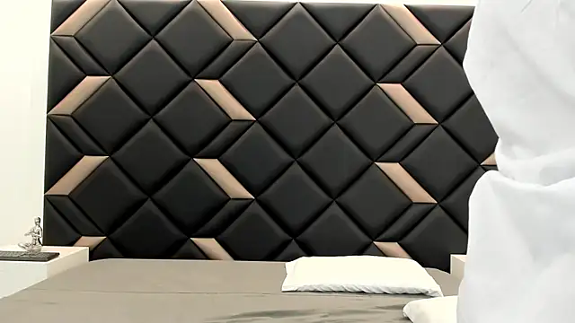 GeraldineSandoval online show from March 2026 05:51:02 PM