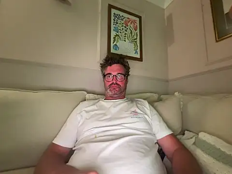 Snapshot of CyprioteWhitefly chatting on June 2026 02:35:01 AM CyprioteWhitefly online show from June 2026 02:35:01 AM