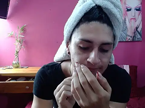 Snapshot of lola_diez chatting on September 2025 04:50:01 PM lola diez online show from September 2025 04:50:01 PM