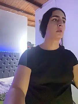 lola diez online show from April 2026 08:26:01 AM