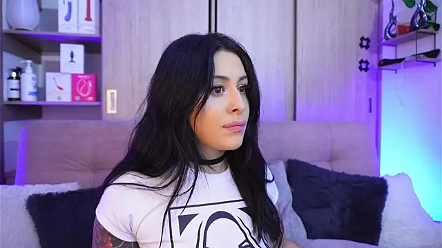 SophiieCumsx online show from April 2026 04:23:02 AM