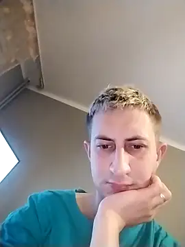 Snapshot of boytwink7 chatting on October 2025 05:00:01 PM boytwink7 online show from October 2025 05:00:01 PM