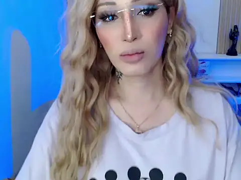 toni 0601 online show from January 2025 03:15:02 AM