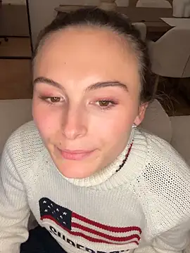 Snapshot of SophiiaStarr chatting on October 2025 06:38:02 PM SophiiaStarr online show from October 2025 06:38:02 PM