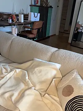 Snapshot of SophiiaStarr chatting on October 2025 03:33:02 PM SophiiaStarr online show from October 2025 03:33:02 PM