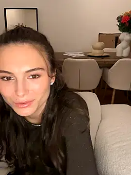 Snapshot of SophiiaStarr chatting on October 2025 05:42:01 PM SophiiaStarr online show from October 2025 05:42:01 PM