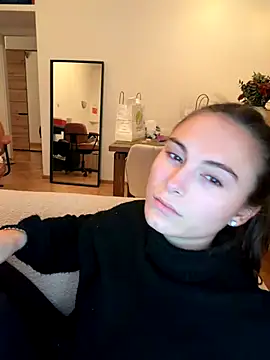 Snapshot of SophiiaStarr chatting on November 2025 06:40:02 PM SophiiaStarr online show from November 2025 06:40:02 PM