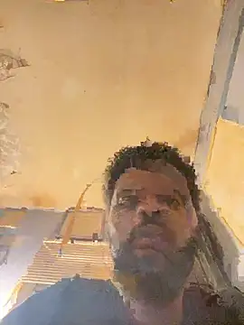 Snapshot of MRFreakBoi chatting on October 2025 05:28:02 AM MRFreakBoi online show from October 2025 05:28:02 AM