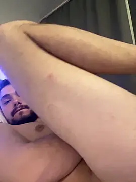 Snapshot of alpha_mk chatting on February 2026 10:36:02 PM alpha mk online show from February 2026 10:36:02 PM