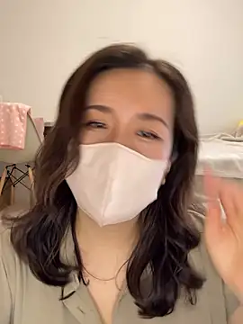 NATSUMI00 online show from October 2025 05:27:01 AM