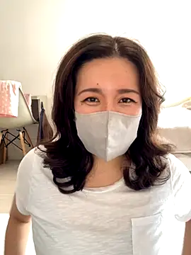 NATSUMI00 online show from October 2025 06:00:02 AM