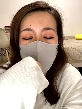 NATSUMI00 online show from November 2025 03:32:02 PM