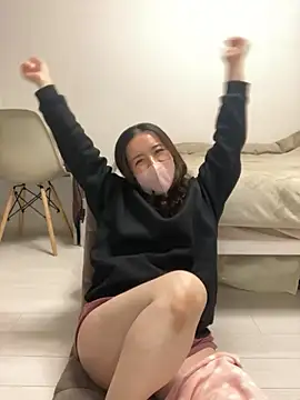 NATSUMI00 online show from November 2025 03:36:01 PM