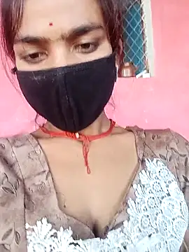 Snapshot of Sharmili_xx chatting on September 2025 11:24:01 AM Sharmili xx online show from September 2025 11:24:01 AM