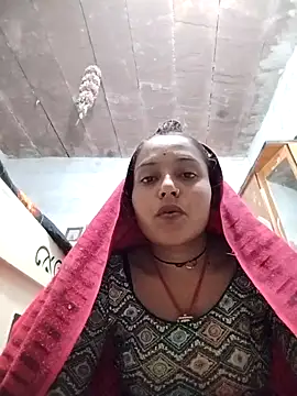 Snapshot of Sonam_shinde chatting on December 2025 04:11:01 PM Sonam shinde online show from December 2025 04:11:01 PM