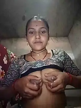 Snapshot of Sonam_shinde chatting on February 2026 07:18:01 AM Sonam shinde online show from February 2026 07:18:01 AM