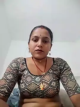 Snapshot of Sonam_shinde chatting on February 2026 05:26:02 AM Sonam shinde online show from February 2026 05:26:02 AM