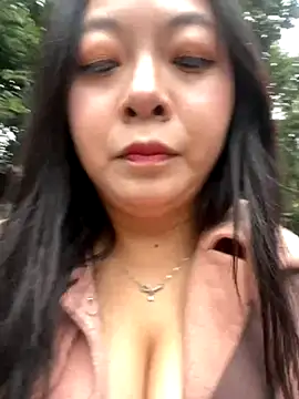 Snapshot of smgirls chatting on November 2025 08:37:02 AM smgirls online show from November 2025 08:37:02 AM