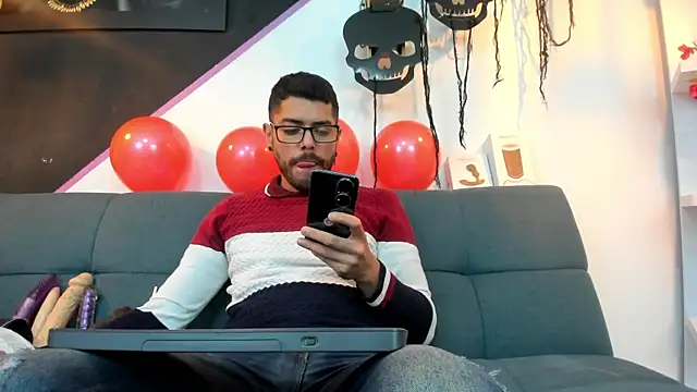 DanteWinter online show from October 2025 03:47:02 AM