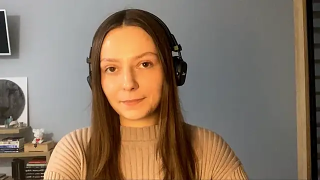 Snapshot of SoulHiperAgne_ chatting on October 2025 01:29:01 PM SoulHiperAgne online show from October 2025 01:29:01 PM