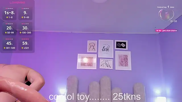 lucrecia sucker online show from October 2025 07:22:02 PM