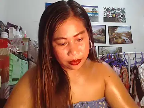 Snapshot of filipina_beauty chatting on October 2025 06:29:02 PM filipina beauty online show from October 2025 06:29:02 PM