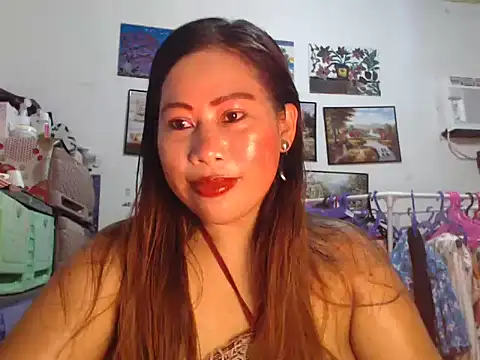 Snapshot of filipina_beauty chatting on October 2025 11:28:02 PM filipina beauty online show from October 2025 11:28:02 PM