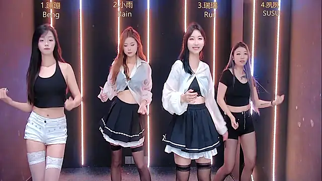 Snapshot of queen-001 chatting on October 2025 11:36:01 AM queen-001 online show from October 2025 11:36:01 AM