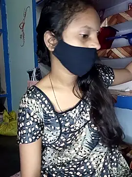 Komal-Rajput online show from November 2025 09:24:01 PM