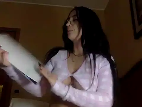 nikkaanderic online show from January 2026 04:34:01 PM