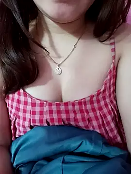 Snapshot of TeraCii chatting on September 2025 06:40:02 PM TeraCii online show from September 2025 06:40:02 PM