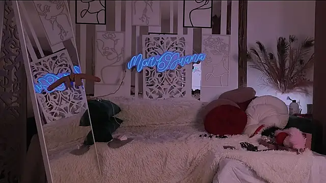 Snapshot of Mari69Juana chatting on November 2025 05:12:01 PM Mari69Juana online show from November 2025 05:12:01 PM