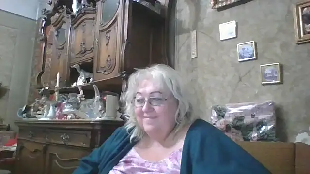 Lala-Love56 online show from September 2025 04:52:02 PM