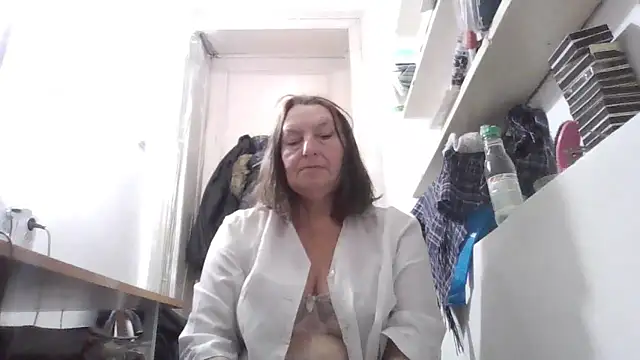 AnnaLive570 online show from January 2026 05:44:01 AM