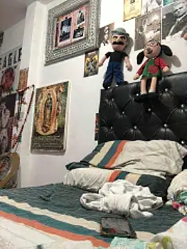 elpeluchenegroxxx3 online show from March 2026 02:25:01 AM